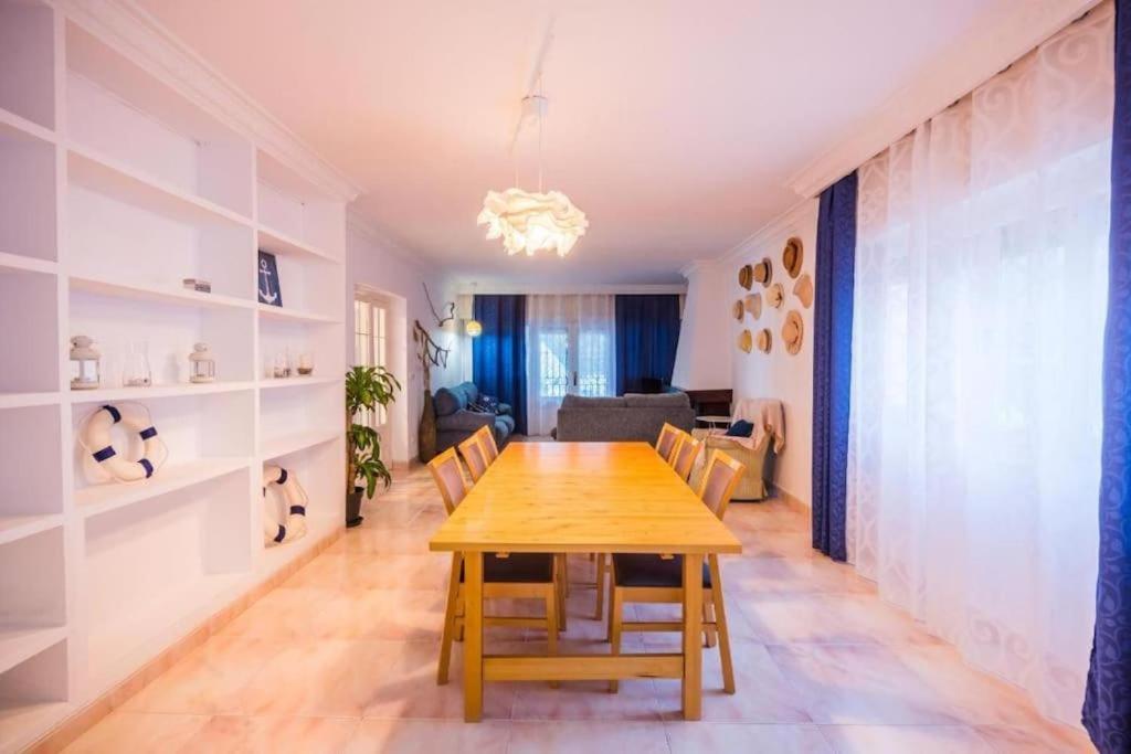 Chalet En Aguadulce Con Piscina Privada Zewnętrze zdjęcie